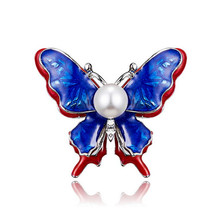 Broches de mariposa de aleación con diamantes de imitación y perlas para mujer, Broche de insectos esmaltado de Metal azul y rojo, joyería, sombrero, bufanda, regalo 2024 - compra barato