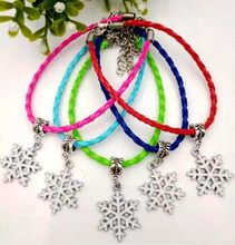 Colgante de copos de nieve de Navidad, cuerda trenzada Multicolor, pulseras y brazaletes de cuero PU, 1 unidad 2024 - compra barato