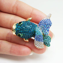 Charmoso broche de cristal strass azul peixe pino dourado 2024 - compre barato