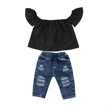 Moda recién nacido Niño niña ropa de hombro negro camiseta Tops + Pantalones vaqueros rasgados pantalones de mezclilla 2 piezas conjunto de ropa 2024 - compra barato