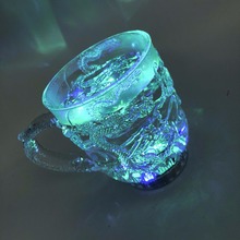 Новый Креативный светодиодный китайский чаша с драконом Бар Паб винный напиток кружка барная Посуда вода активированная пластиковая прозрачная креативный подарок чашки 2024 - купить недорого