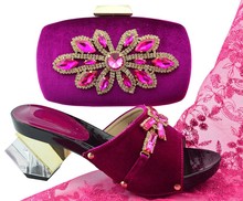 Лидер продаж; женские туфли-лодочки фиолетового цвета с большой сумочкой в виде кристаллов; комплект из обуви в африканском стиле с сумочкой в комплекте; QSL006 2024 - купить недорого