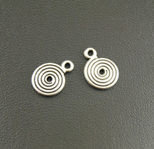 10 Pcs  Silver Color Twirly Pattern Round Charm Jewelry  Making DIY Handmade Craft 13x9mm A1573 2024 - buy cheap