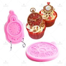 Luyou 2PCS New Arrival The Clock Design 3D Silicone Mold Chocolate Fondant Cake Decorating Tools FM1064 2024 - buy cheap