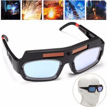 Máscara de Soldadura con energía Solar, casco de soldadura con oscurecimiento automático, gafas de soldador, arco 2024 - compra barato