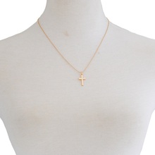 Novo pequeno colar de cruz charme em ouro feito à mão joias atacado corrente cruz colar para meninas mulheres jóias de metal atacado 2024 - compre barato