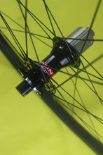 MTB XC 650B 27,5 er 30 мм бескамерный 25 мм Глубокий UD 3K 12K горный велосипед заднее колесо из углеродного материала 142 мм диск novatec D792SB 2024 - купить недорого