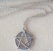 Модное винтажное ожерелье с подвеской в виде пятиконечной звезды, языческое готическое украшение в подарок 2024 - купить недорого