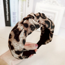 Diademas con nudo de leopardo para mujer, diadema anudada con patrón étnico geométrico de leopardo, accesorios para el cabello de moda, 1 Uds. 2024 - compra barato