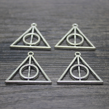 60pcs--Triangle Charms, Antique silver Mini Triangle Charm Pendants, jewelry making 13X13mm 2024 - buy cheap