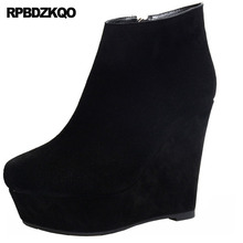 Señoras Botines Cuña Extremo Punta Redonda Ante Tacón Alto Caer Fetiche Elegante Zapatos Botas Para Mujer Invierno 2018 Pelaje Plataforma Negro Femenino Chino Moda Nuevo Corto 2024 - compra barato