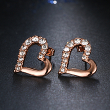 Romantic Design Rose Gold Color AAA Cubic Zirconia Pave Heart Shape Stud Earrings Women Fashion Jewelry Brincos Mujer E-015 2024 - compre barato