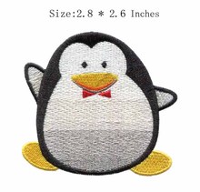 Parche bordado de pequeño pingüino, 2,6 "de ancho, parche de camiseta, productos bonitos 2024 - compra barato