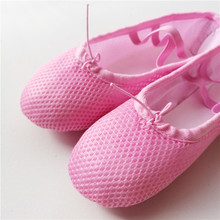 New Mesh Breathable Ballet Shoes 7 Color Light Soft Sole Ballet Dancing Shoes For Girls Kids Children wholesale B37 2024 - buy cheap