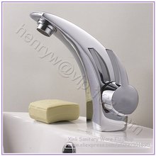 L16628 - Luxury Deck Mounted Chrome Color Hot & Cold Water Brass Basin Faucet 2024 - buy cheap