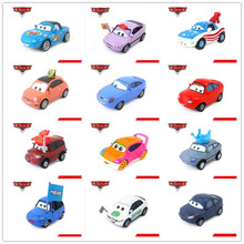 Disney-coches Pixar Lightning McQueen/Mater para niños, coches de aleación de Metal fundido a presión, 1:55, colección de juguetes, el mejor regalo 2024 - compra barato