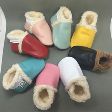 Зимняя обувь для малышей; обувь для маленьких девочек и мальчиков; обувь для новорожденных; обувь из натуральной кожи с мягкой подошвой 2024 - купить недорого