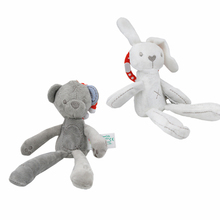 Cuna cochecito de juguete conejo conejito oso de peluche suave muñeca infantil colgante anillo campana cuna cochecito cama juguete aplacar juguete 24% de descuento 2024 - compra barato