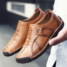 Tênis de Design de luxo Homens Sapatos de Couro Genuíno Deslizamento Em Loafers Planas calçados de Alta Qualidade Sapatos Casuais Homens Mocassins Masculinos 2024 - compre barato