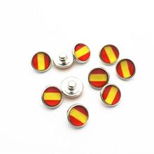 Hot selling 20pcs/lot 12mm Glass national flag Snap Buttons Fit  DIY Snap Bracelet Snap Button Charms Jewelry 2024 - buy cheap