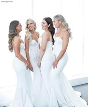 Новое белое платье фасона «русалка» для подружки невесты Западный летний кантри сад Формальное свадебное платье для гостей невесты Большие размеры 2024 - купить недорого
