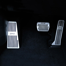 Pedal de Gas para Acelerador de coche, pedales de freno de aleación de aluminio, cubierta de placa de reposapiés AT para Mazda CX5 CX 5 CX-5 2013 2014 2015-2017 2018 2024 - compra barato