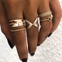5 Pcs/ Set Classic Gold Colour Rings Geometrical Irregular Ring Set Lady Charm Costume Jewelry Accessories Midi Rings For Women 2024 - buy cheap