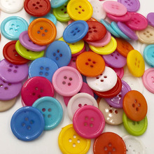 Botones redondos de plástico para costura, 100 unidades, 4 agujeros, colores mezclados, álbum de recortes, 20mm, PT180, Envío Gratis 2024 - compra barato
