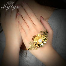 Mytys Fashion  GP Flower Palm Bangle handlets Palm Bracelet Jewelry R908 2024 - buy cheap