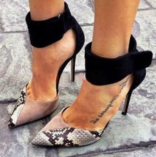 Zapatos de tacón alto de piel de serpiente para mujer, calzado de punta estrecha con correa en el tobillo, con recortes, novedad 2024 - compra barato
