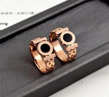 YUN RUO-anillo de acero inoxidable para hombre y mujer, sortija con números romanos y negros, Color oro rosa, joyería de 316 L, de alta calidad, no se destiñe 2024 - compra barato