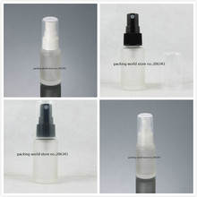 Garrafa de vidro geada 20ml com branco/preto/bomba de pulverizador transparente para toner/água/pulverizador da névoa/perfume/embalagem cosmética do toalete 2024 - compre barato
