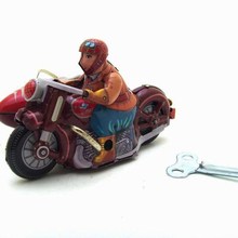 Ретро Ностальгический стиль классические жестяные игрушки заводная красная игрушка для мотоцикла металлические гоночные автомобили миниатюры подарки игрушки 2024 - купить недорого