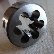 Cost sale of 1PC alloy steel made manual die M23*0.5/0.75/1.0/1.25/1.5/2mm for iron aluminum copper workpieces threading maker 2024 - buy cheap