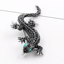 New Pins Lizard Brooch Suit Shirt Cute Silver Gifts Fashion Jewelry Metal Cute Pin Set Enamel Rhinestone Jewelry Gifts 2024 - buy cheap