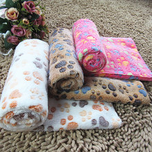3 цвета теплая кровать для собаки покрывало для собак кошек одеяло для домашних животных флисовое полотенце с рисунком лапы ручной работы 2024 - купить недорого