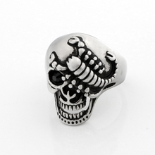 Anéis de osso de caveira para homens, acessório de decoração punk de escorpião em aço inoxidável masculino, joias retrô de halloween de pedra preta 2024 - compre barato