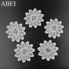 5.2cm 10pcs Embroidered White Flower Lace Appliques Dress Hometexile Decorative Fabric Patches Sew Patchwork DIY Wedding Craft 2024 - купить недорого