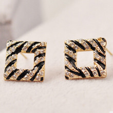 Women's Fashion Personality Temperament Gem Square Stud Earrings Black Zebra CED331 2024 - buy cheap