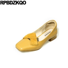 Желтая китайская Высококачественная замшевая женская модельная обувь для подиума, роскошная женская обувь на плоской подошве из натуральной кожи с квадратным носком, цвет серый, 2018 2024 - купить недорого