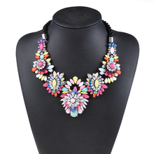 2022 новые эффектные ожерелья-Чокеры женские кристаллы акриловый Радужный цветок ожерелье-шоурук женское индийское этническое ожерелье ювелирные изделия 2024 - купить недорого