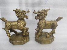 10 см */старинная Китайская Скульптура, медная пара статуй собаки фэн-шуй Кирин 2024 - купить недорого