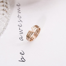 YUN RUO New Arrival Rose Gold Color Elegant V Letter Ring For Woman Gift Party Stainless Steel Jewelry Top Quality Never Fade 2024 - buy cheap