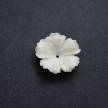 (10pieces/lot)  Carved 20mm 30mm Flowers Space parts BEIGE Color  Artificial Coral Findings for Jewelry making 2024 - buy cheap