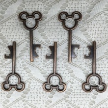 100pcs/lot Creative Wedding Favors Party Back Gifts Antique Copper Mickey Key Beer Bottle Opener 2024 - buy cheap