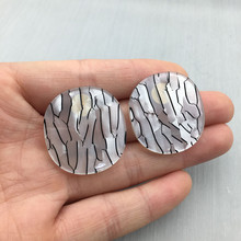 UJBOX 2019 Geometric Oval Resin Clip Earrings For Women Irregular Stripes Clip Earrings Without Piercing Factory Wholesale 2024 - buy cheap