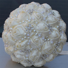 Ramos de perlas hechas a mano de 100%, rosa de color marfil, flores artificiales para la novia, ramo de boda W224-1 2024 - compra barato