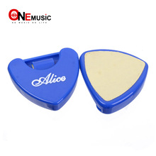 50PCS Alice Guitar Pick Holder Plastic Plectrum Case Mediator Quick Storage Self Adhesive Triangle Shape Random Color 2024 - buy cheap