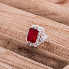 Оптовая продажа, серебряное кольцо, посеребренные модные ювелирные изделия, четырехгранное красное полое/chkakyra dysampza LQ-R551 2024 - купить недорого