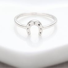 New Arrival Fashion Jewelry Unique Horseshoe Finger Rings Mix Color High Quality Women Love Ring Wholesale Free Shipping 2024 - buy cheap